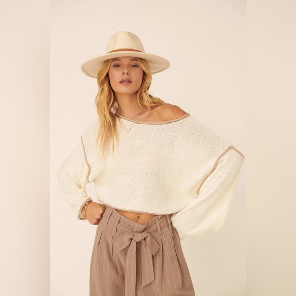 Promesa Cuddle Party Cropped Exposed-Seam Sweater Size M - Picture 2 of 10